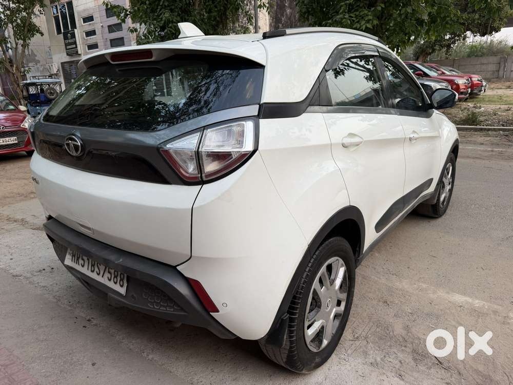 Tata Nexon 1.5 Revotorq Xt, 2018, Diesel