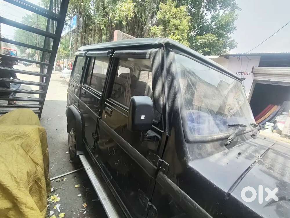 Mahindra Bolero 2005