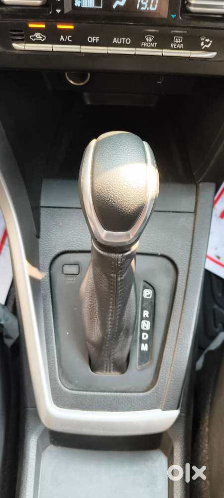 Maruti Suzuki Brezza 1.5 Vxi At Smart Hybrid, 2024, Petrol