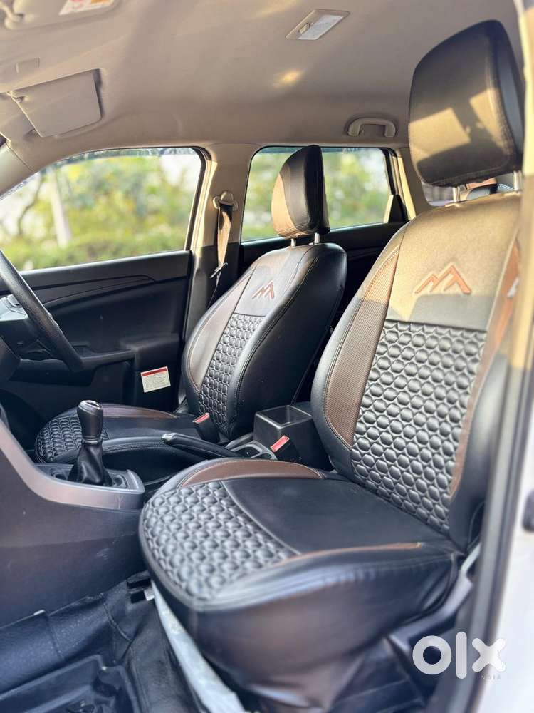 Maruti Suzuki Brezza 1.5 Vxi Cng, 2023, Cng & Hybrids