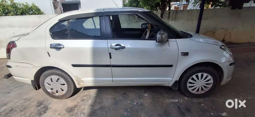 Maruti Suzuki Dzire 2011 Petrol Manual