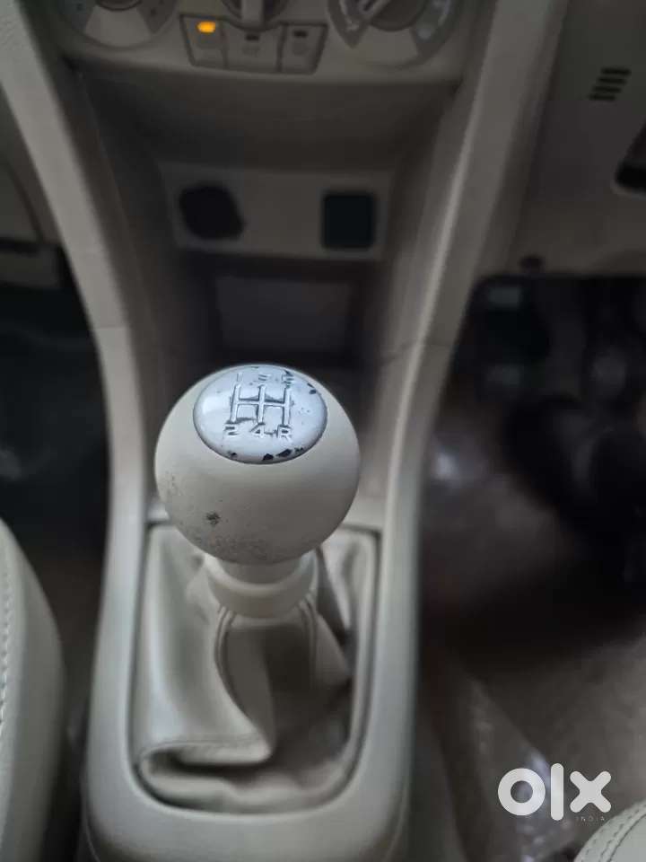 Maruti Suzuki Ertiga, 2015, Petrol