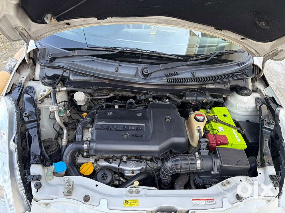Maruti Suzuki Swift Dzire 2015