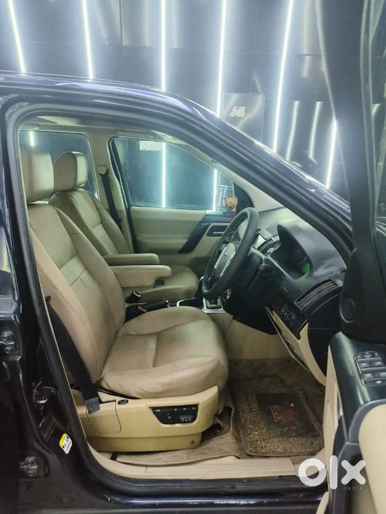 Land Rover Freelander 2 2012 Diesel 80000 Km Driven