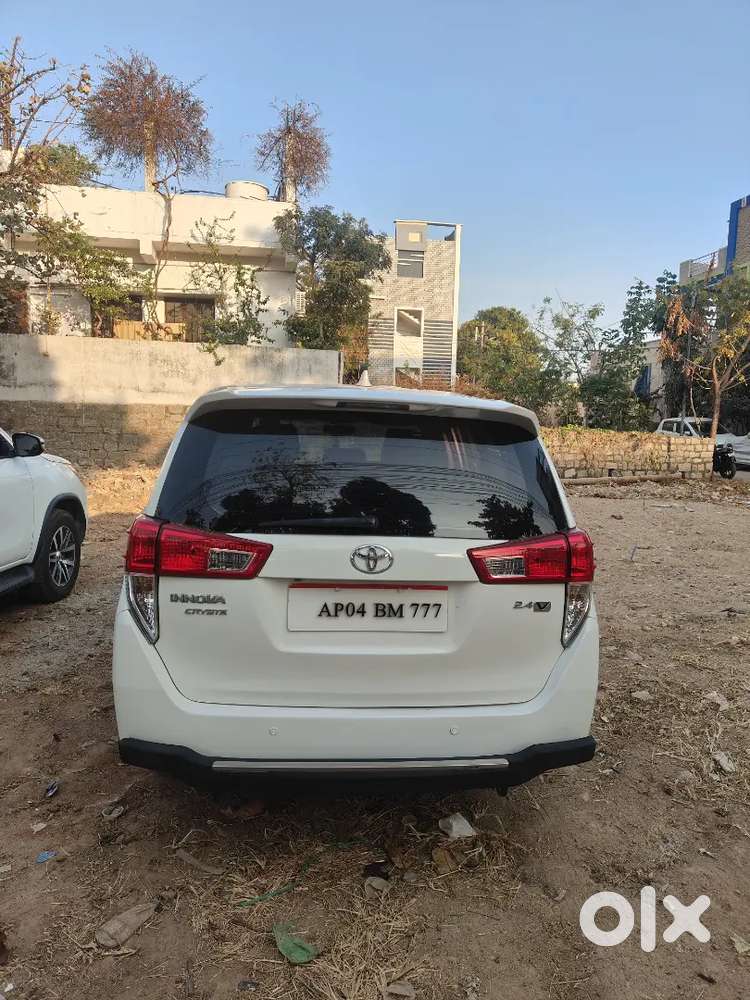 Toyota Innova Crysta 2017