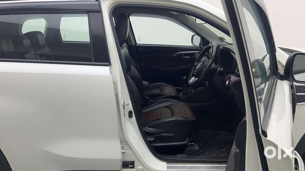Maruti Suzuki Grand Vitara 1.5 Delta Smart Hybrid, 2024, Petrol
