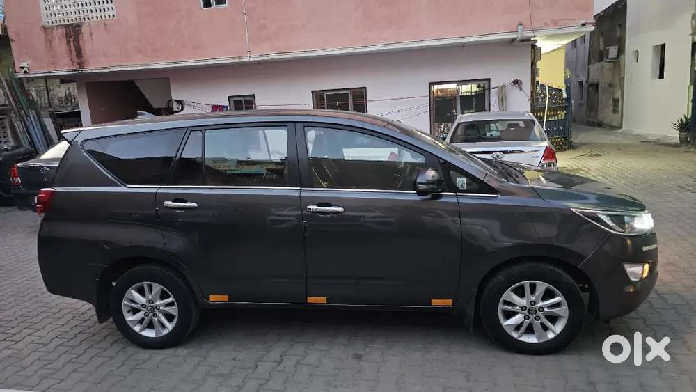 Innova Crysta T Board