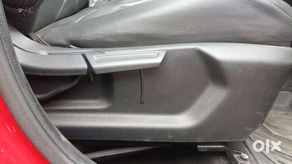 Hyundai Venue 1.0 S (o) Turbo Dct, 2024, Petrol