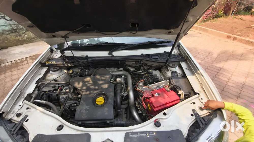 Nissan Terrano 2015 Diesel Well Maintained,very Less Running