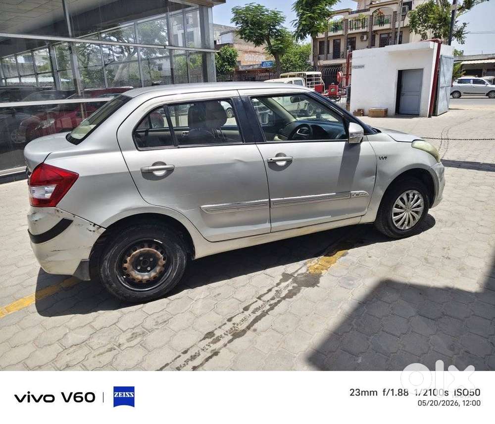 Maruti Suzuki Swift Dzire 1.2 Vxi Bsiv, 2017, Petrol