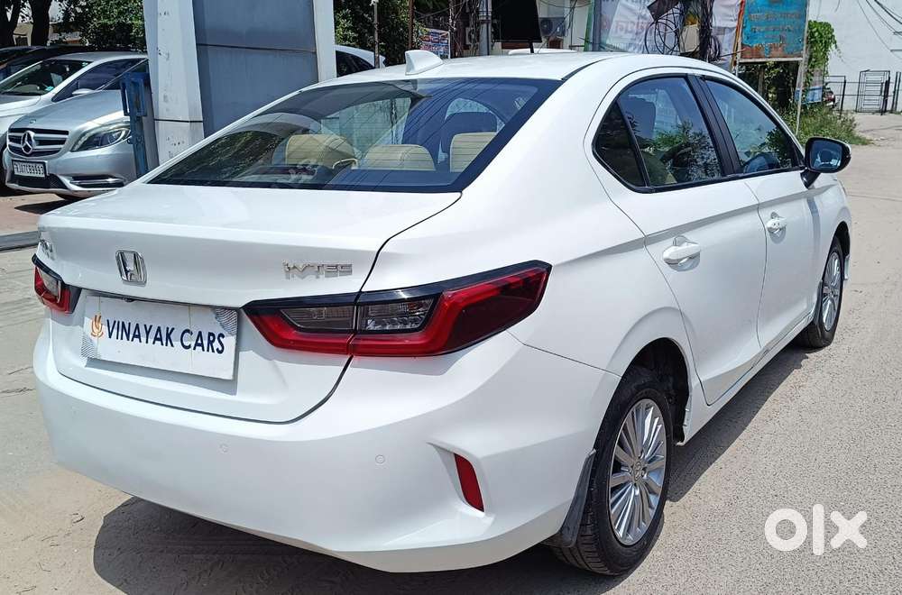 Honda City 1.5 V 5th Gen I-vtec Mt, 2022, Petrol