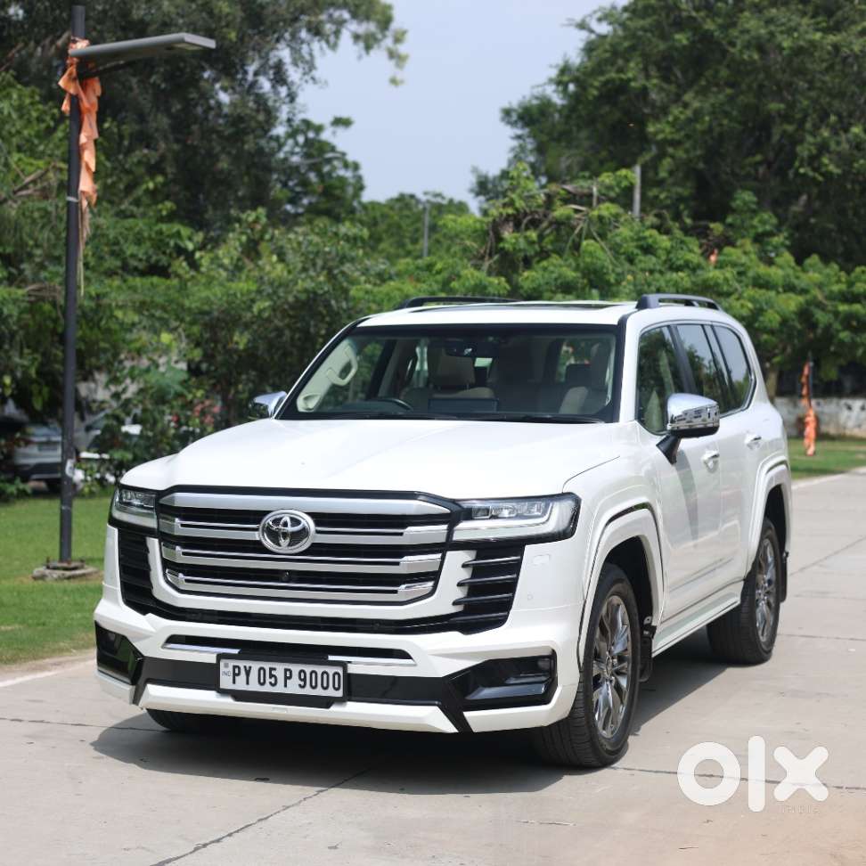 Toyota Land Cruiser 3.3 Zx Diesel, 2023, Diesel