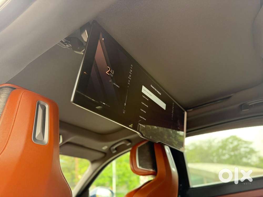 Bmw I7 Xdrive60, 2023, Electric