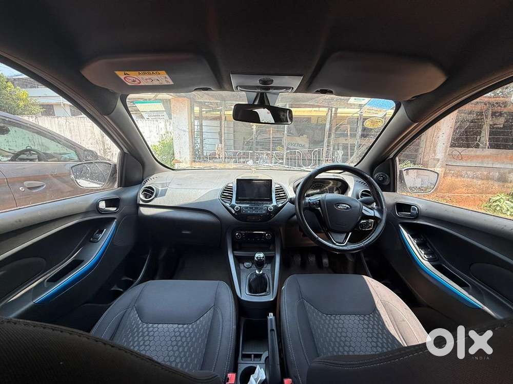 Single Owner Ford Figo Titanium Blu For 525000 Rupees