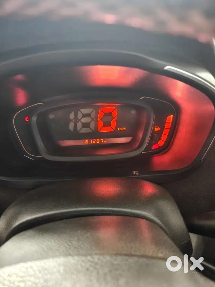 Renault Kwid 2017 Petrol 82300 Km Driven Petrol & New Cng