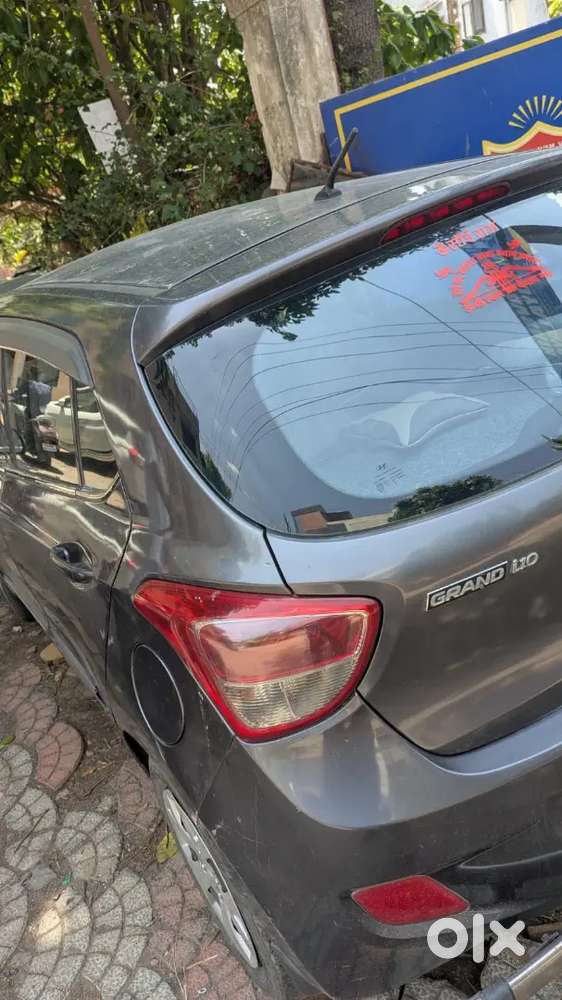 Hyundai Grand I10 Megna 2015