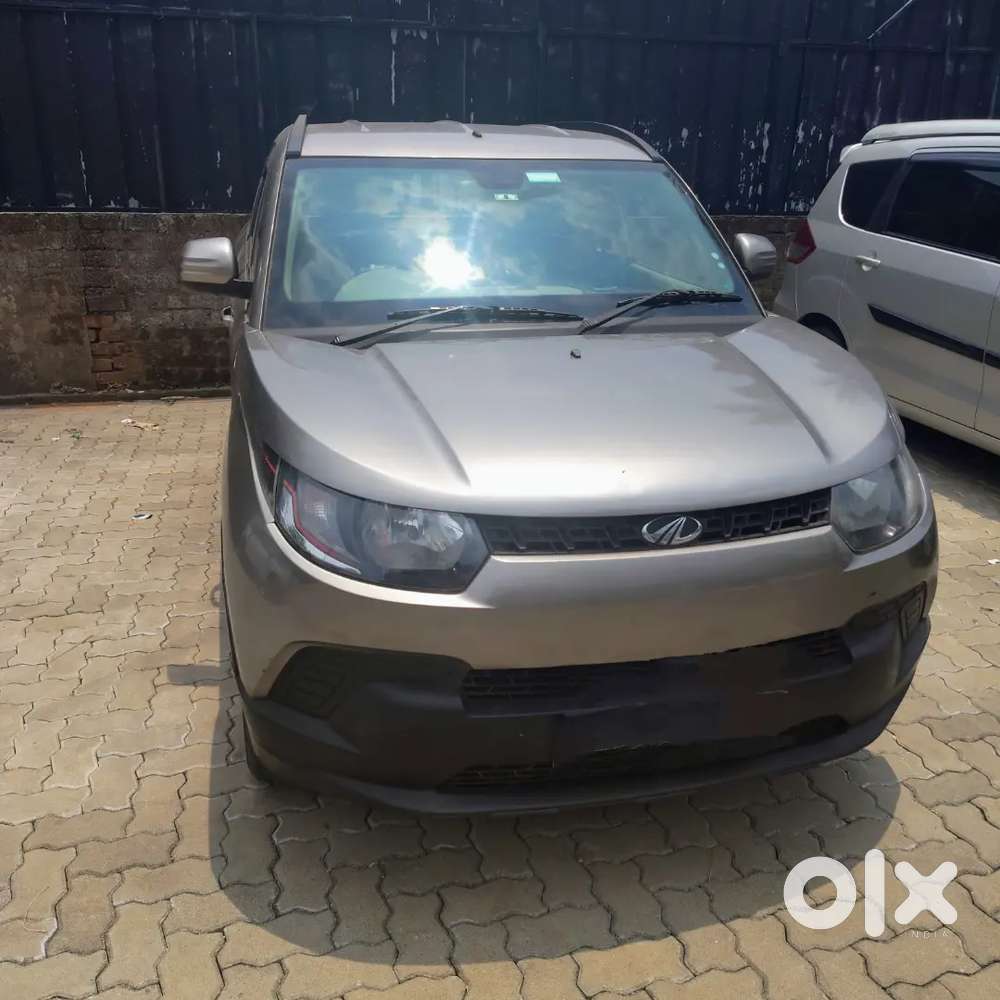 Mahindra Kuv 100 2017 Petrol 71500 Km Driven