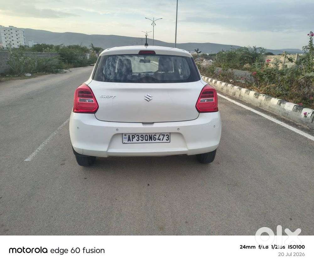 Maruti Suzuki Swift 1.2 Vxi (o), 2022, Petrol