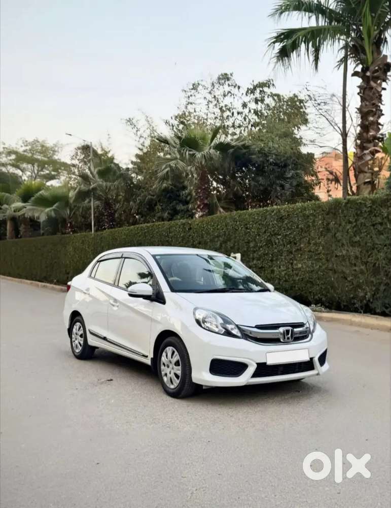 Honda Amaze 2017 Petrol Well Maintained