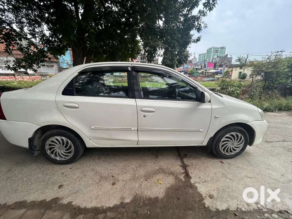 Toyota Etios Petrol 2012