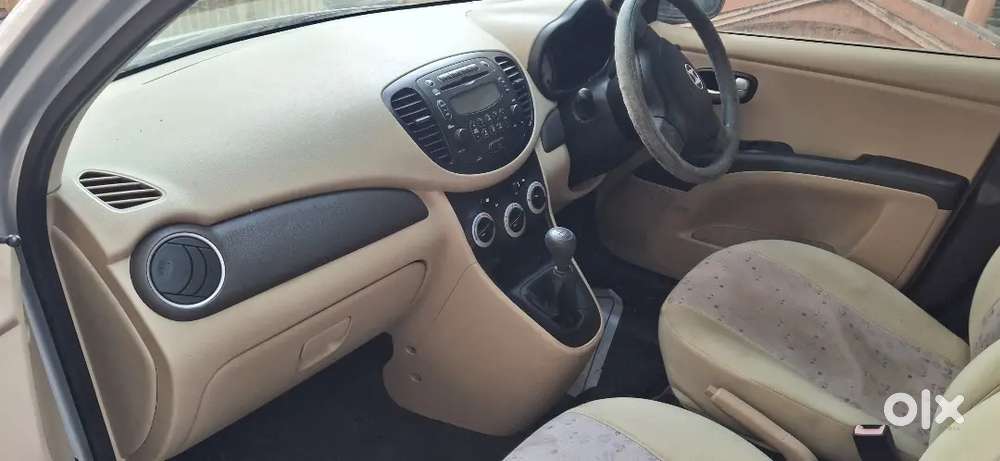 Hyundai I10 Sportz 2010 Car