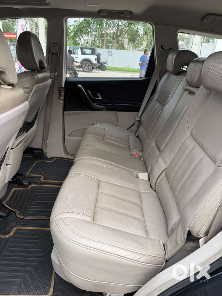 Mahindra Xuv500 W10 At, 2017, Diesel