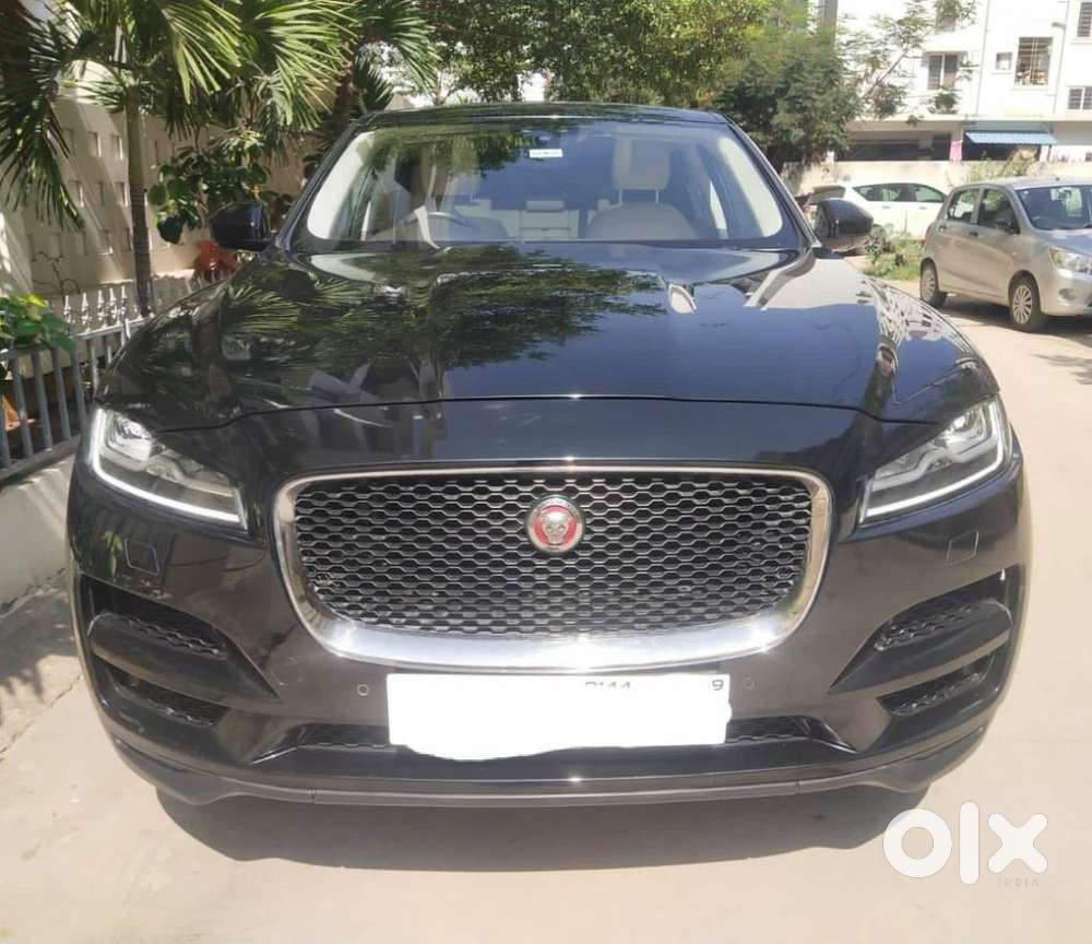 Jaguar F-pace