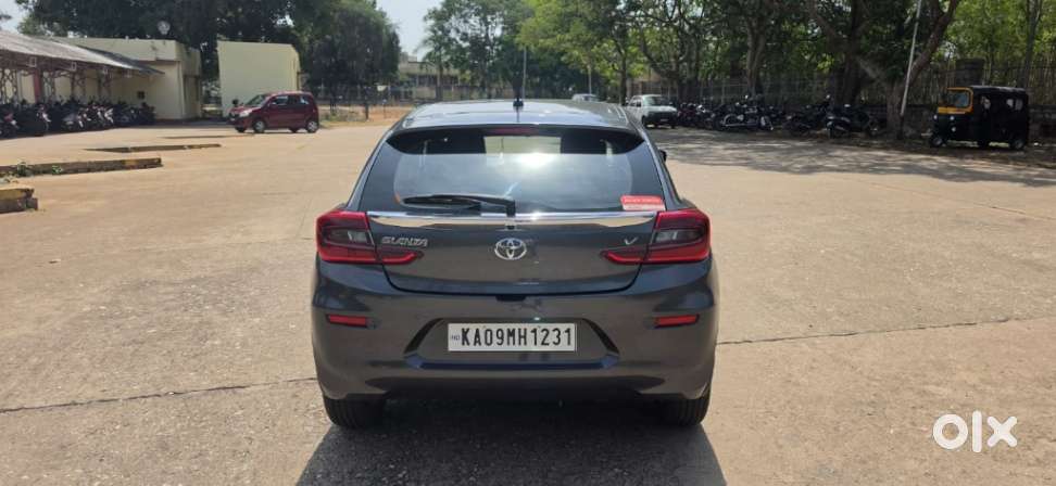Toyota Glanza, 2022, Petrol