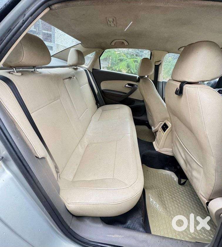 Volkswagen Vento Ipl Ii Petrol Highline At, 2013, Petrol