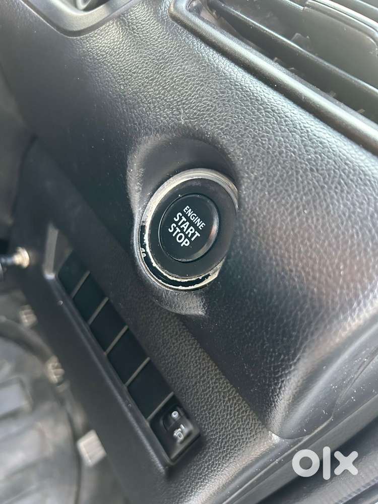 Maruti Suzuki Swift 2018 Zxi, 2019, Petrol