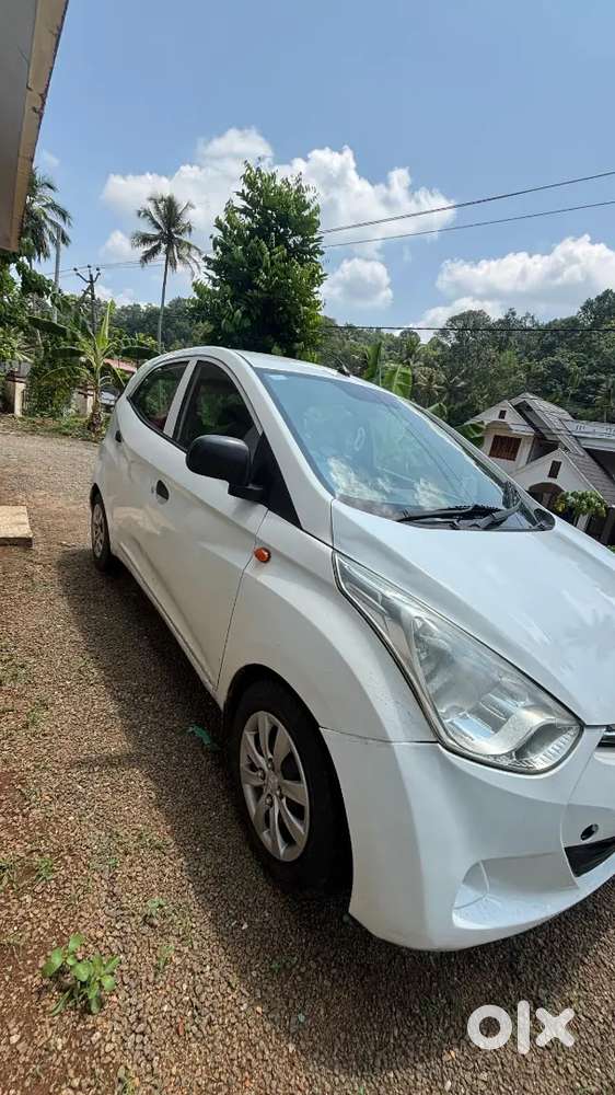 Hyundai Eon 2013 Petrol Well Maintained