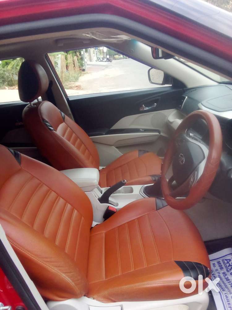 Mahindra Xuv300 W8 Option Diesel, 2022, Diesel