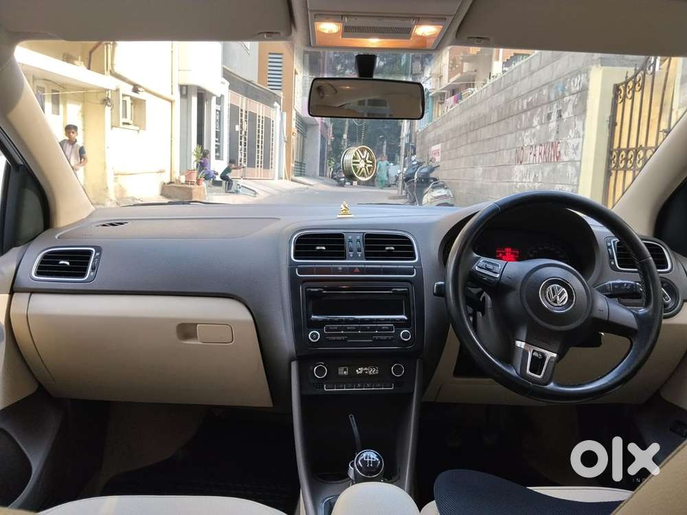 Volkswagen Vento 2012 petrol