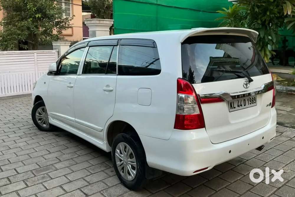 Toyota Innova G2 Diesel 2015
