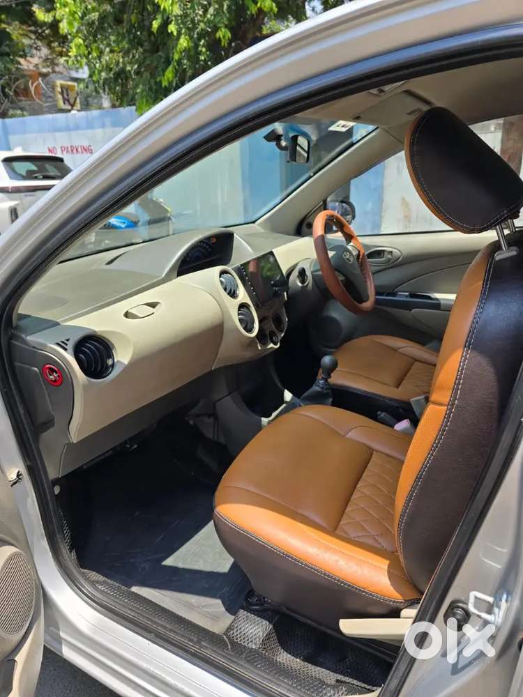 Toyota Etios Liva 2016