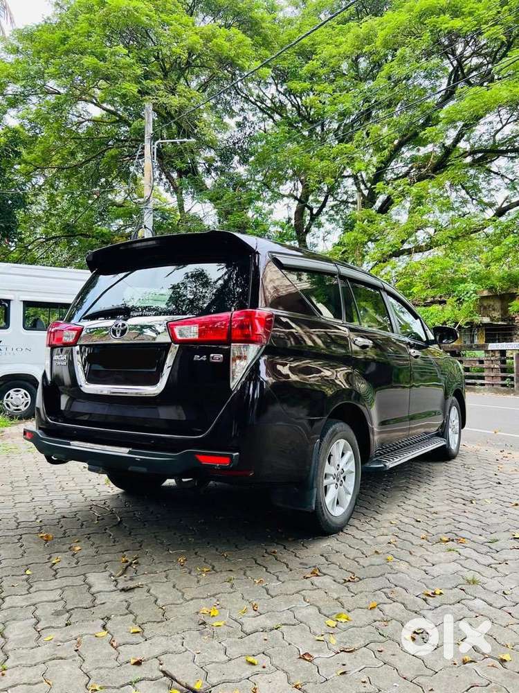 Toyota Innova Crysta Single Owner 2018 Diesel 90000 Km