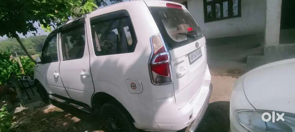 Mahindra Xylo 2014