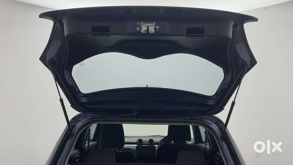 Maruti Suzuki Swift Vvt Vxi, 2022, Petrol