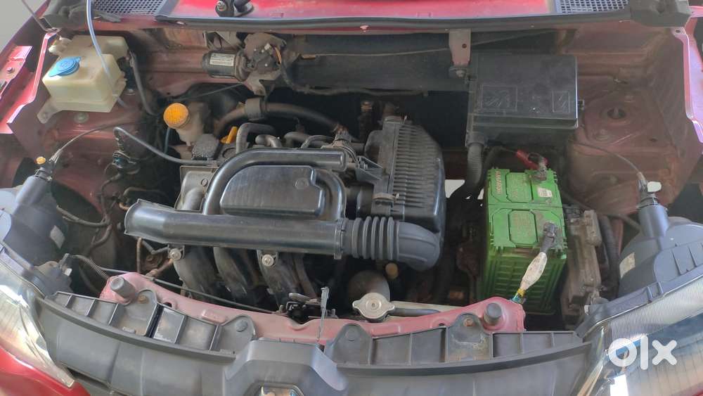 Renault Kwid 2019-ongoing 1.0 Rxt Amt (o), 2017, Petrol