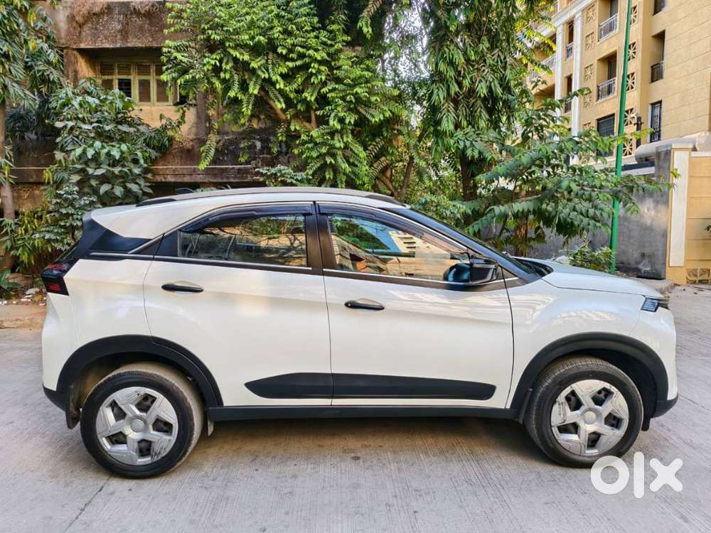 Tata Nexon Pure 1.2 S Revotron Petrol 6 Mt, 2024, Petrol