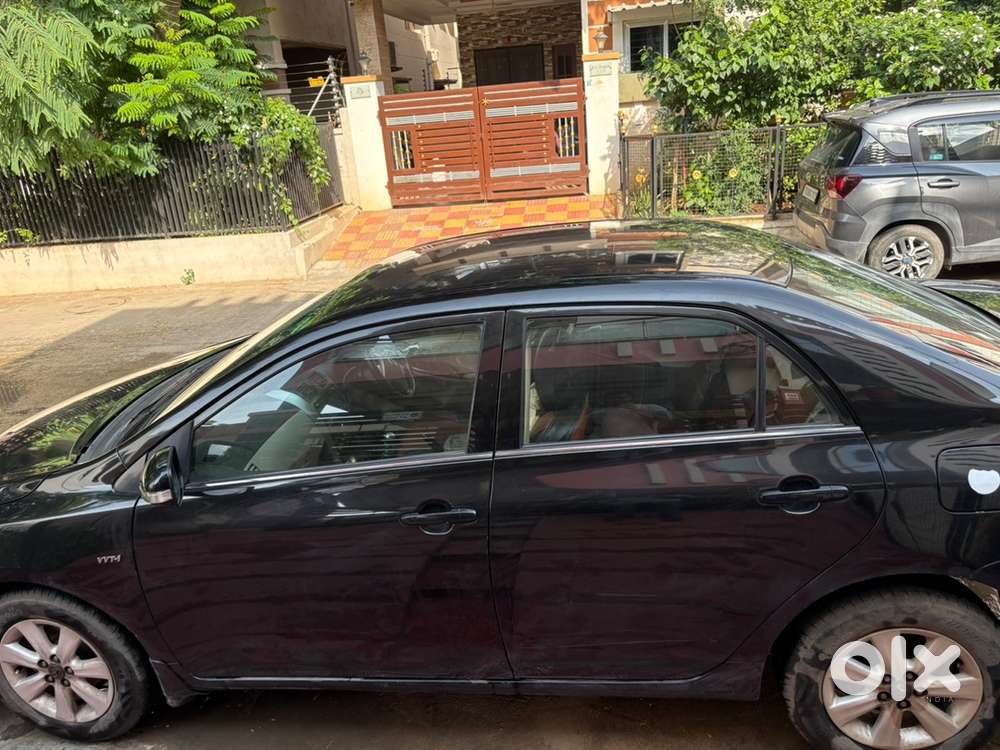 Toyota Corolla Altis 2011 Km Driven Car