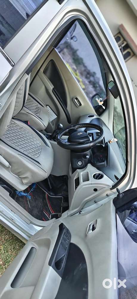 Maruti Suzuki Celerio 1.0 Vxi Mt, 2016, Petrol