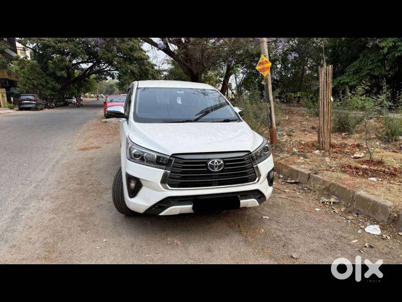 Toyota Innova Crysta [2020-ongoing] 2.4 Zx At 7 Str, 2022, Diesel