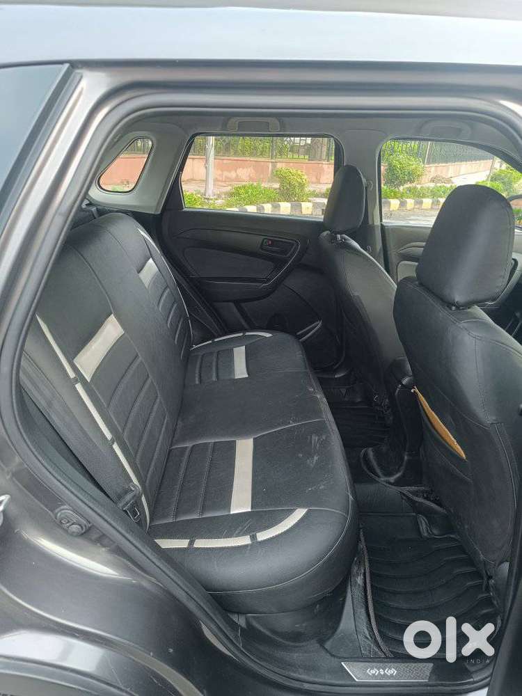 Maruti Suzuki Vitara Brezza 1.5 Lxi, 2021, Petrol