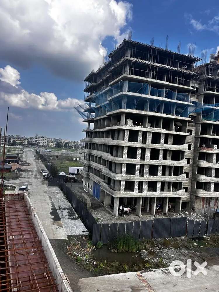 New Manish Nagar 45 Luxurious Amenities Flats For Sale: Houses