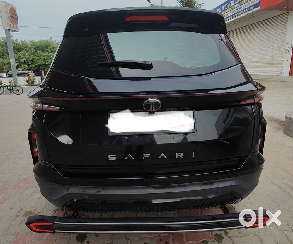 Tata Safari Accomplished X Plus 6 Str Dark Edition At, 2024, Diesel