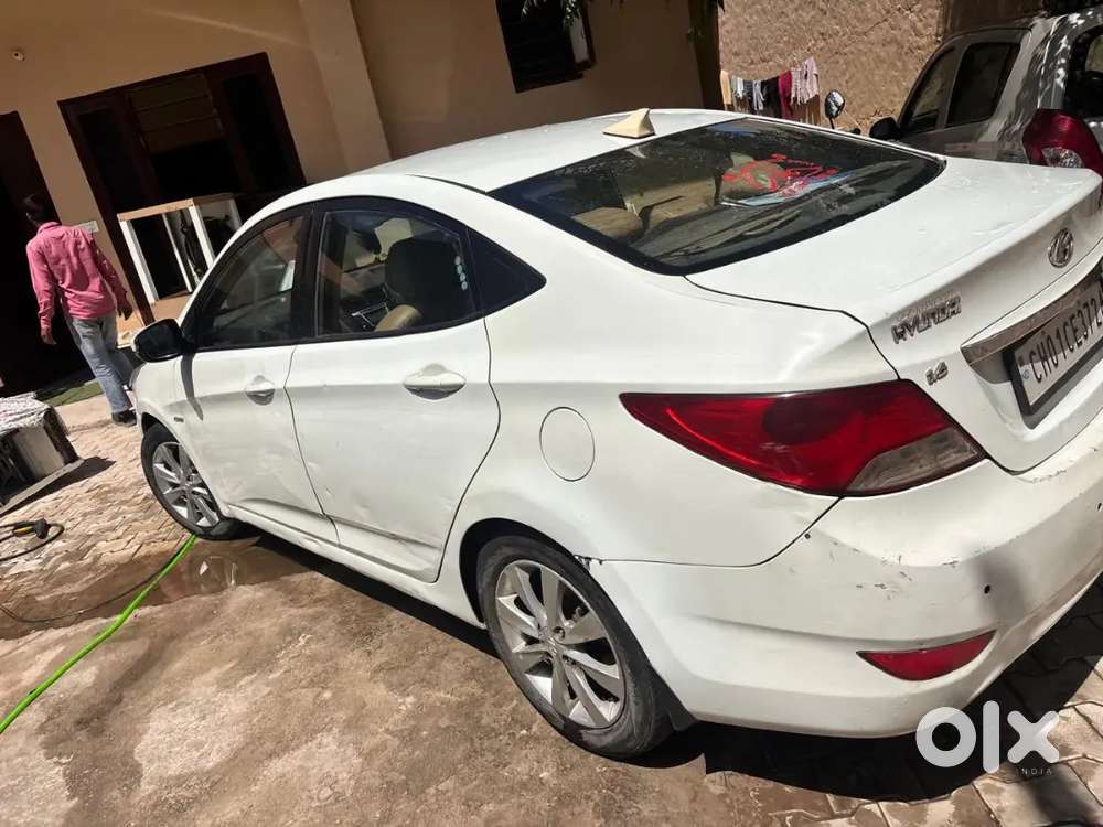 Hyundai Verna Diesel Manual 2012