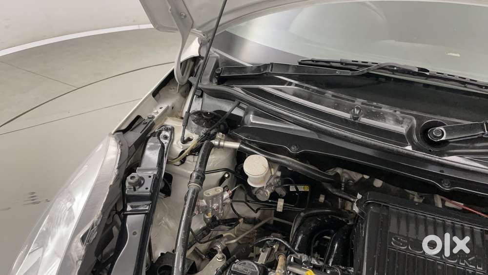 Maruti Suzuki Swift 1.2 Lxi (o), 2016, Petrol