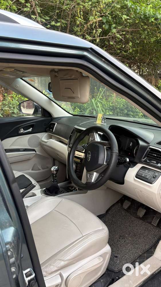 Mahindra Xuv300 2020 Petrol Great Condition