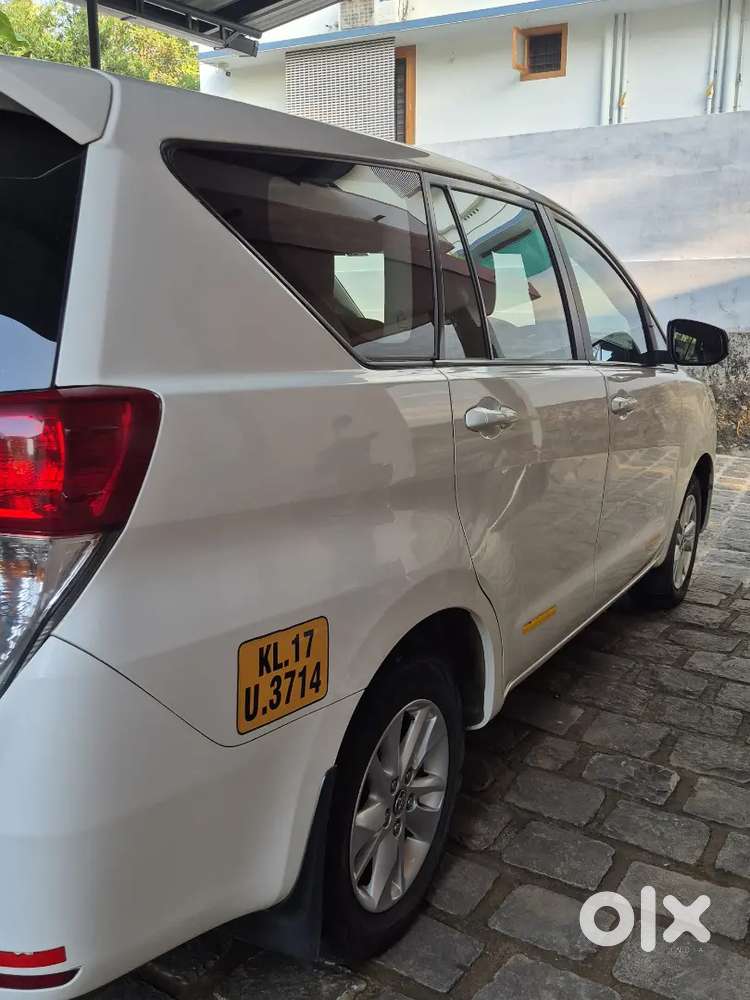 Toyota Innova Crysta 2019